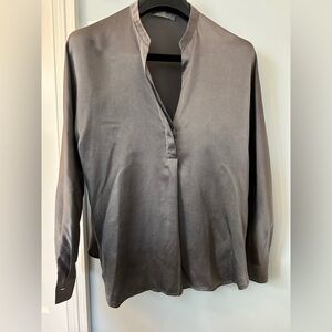 Vince grey silk blouse size S